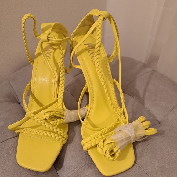 Mixx Shuz Shoes - Mixx Shuz Mercy Yellow Stilleto Heels - NWOT Size 9R